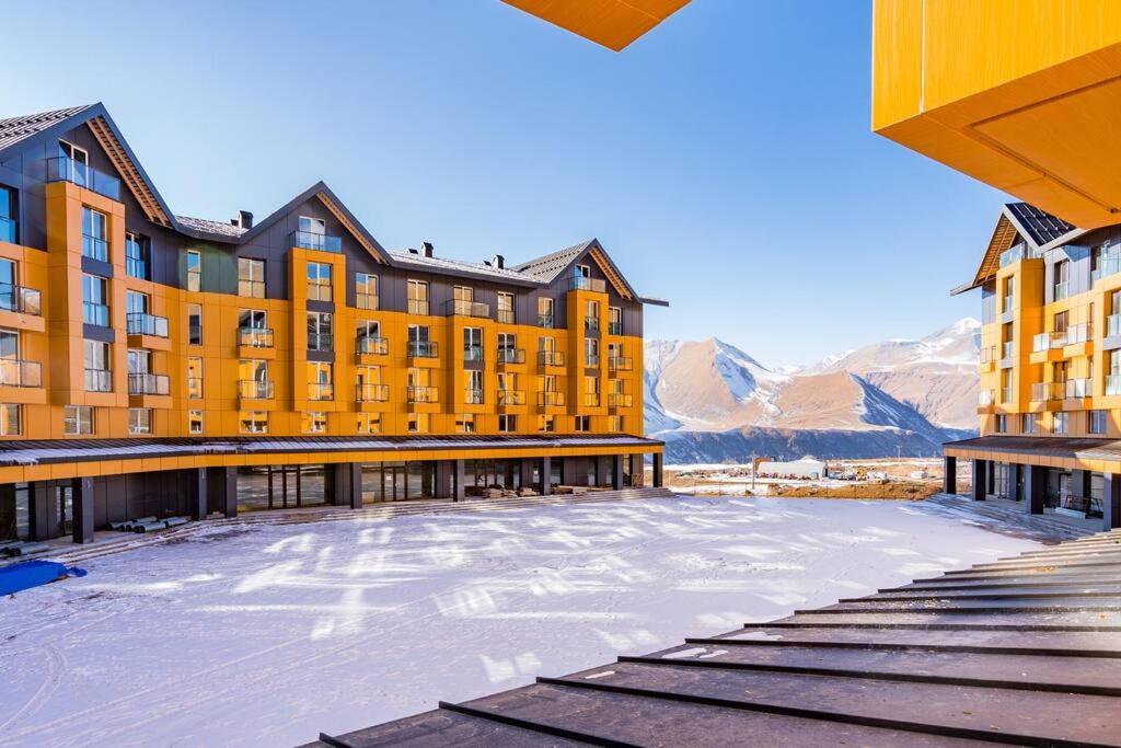 Spacious 2-Bed. Perfect For Family & Friends Gudauri Bagian luar foto